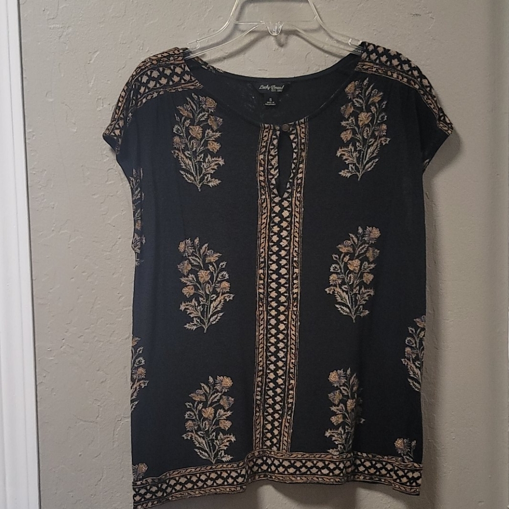 Lucky brand casual flower t-shirt